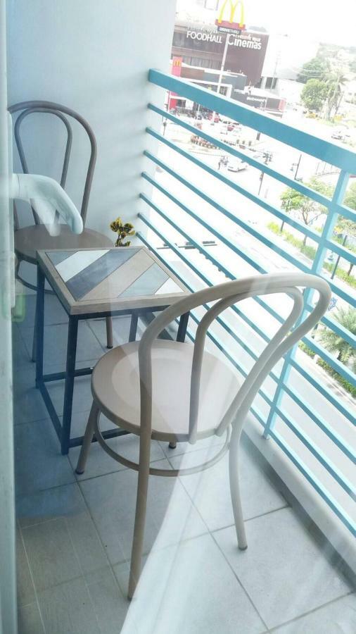 Studio Unit, Homely Condo At One Madison Place Near Iloilo Business Park Ph. Exterior foto