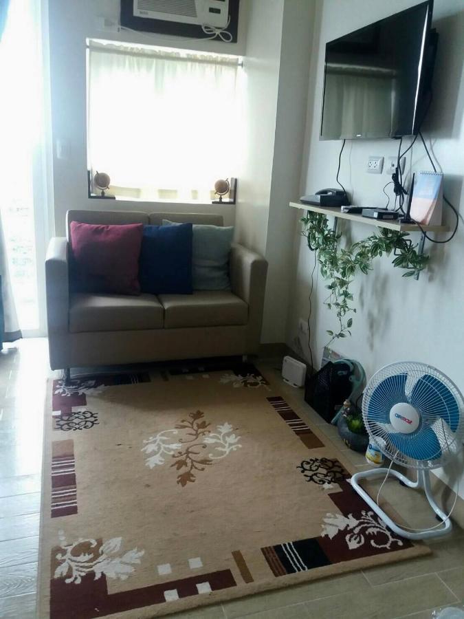 Studio Unit, Homely Condo At One Madison Place Near Iloilo Business Park Ph. Exterior foto